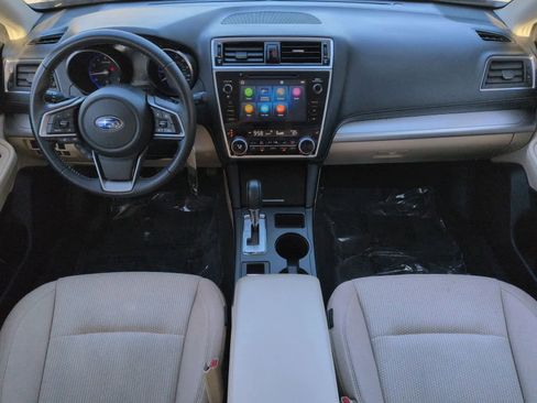 Used 2019 Subaru Outback 2.5i Premium image 16