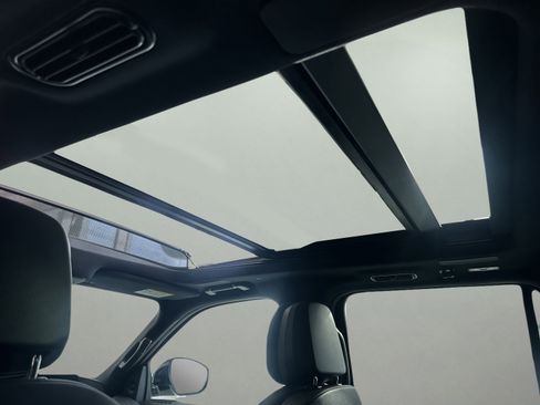 New 2026 Lincoln Navigator Reserve w/ Jet Appearance Package image 21