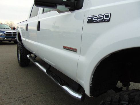 Used 2004 Ford F250 XLT image 71