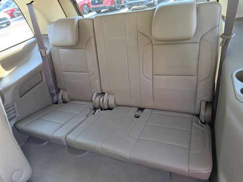 Used 2019 Chevrolet Tahoe LT RWD image 15