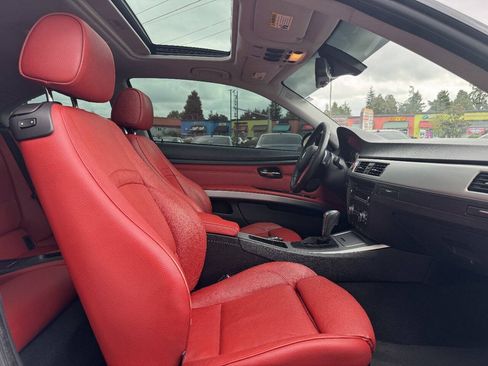 Used 2009 BMW 335i xDrive Coupe AWD/4WD image 16