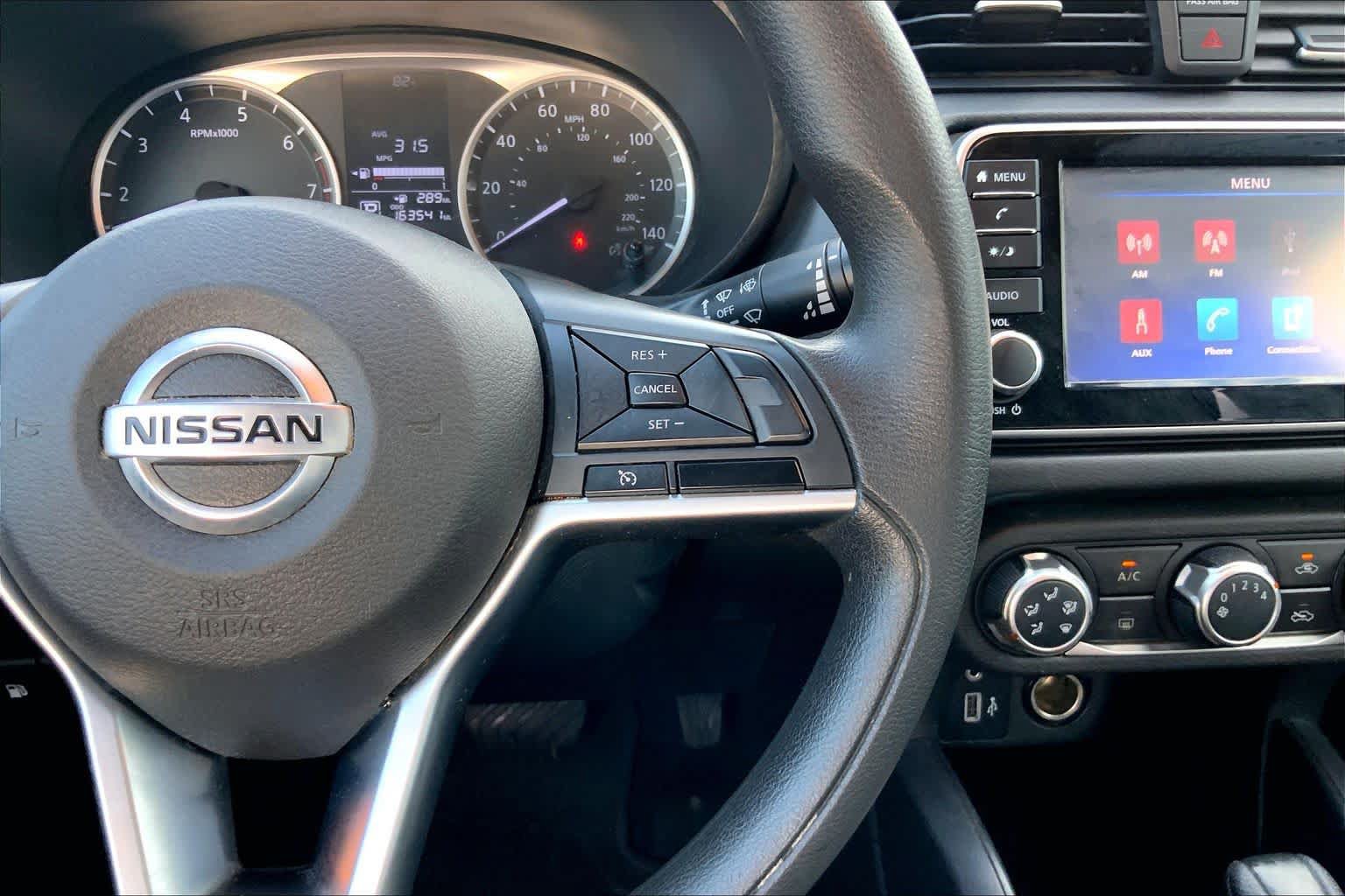 Used 2020 Nissan Versa S FWD image 23