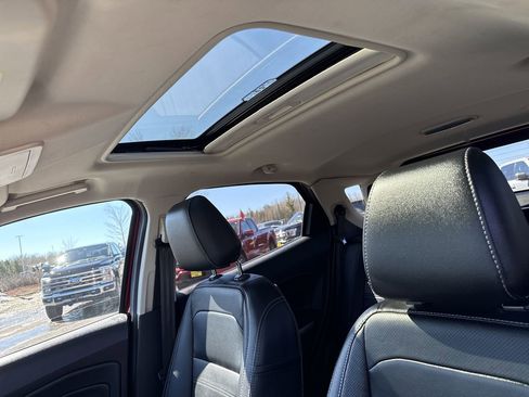 Used 2018 Ford EcoSport Titanium image 16