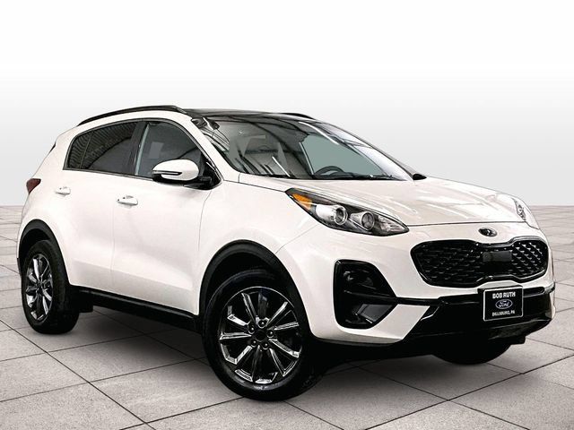 Used 2021 Kia Sportage S w/ S AWD Premium Package image 2
