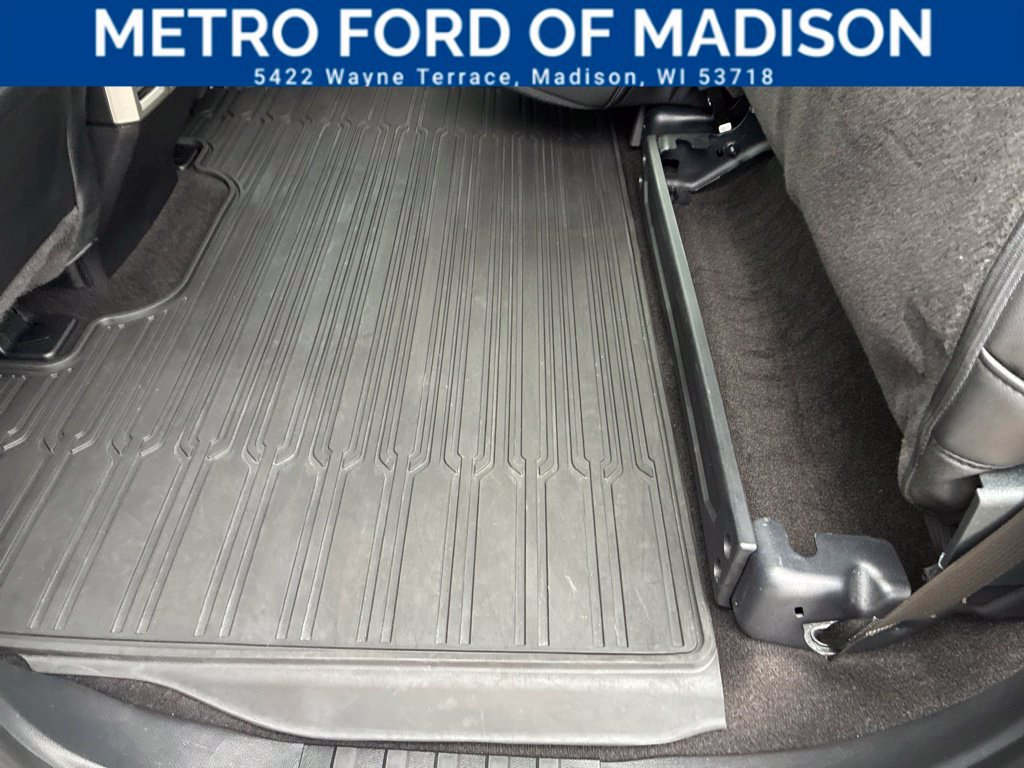 Used 2020 Ford F150 Lariat w/ Equipment Group 502A Luxury AWD/4WD image 47