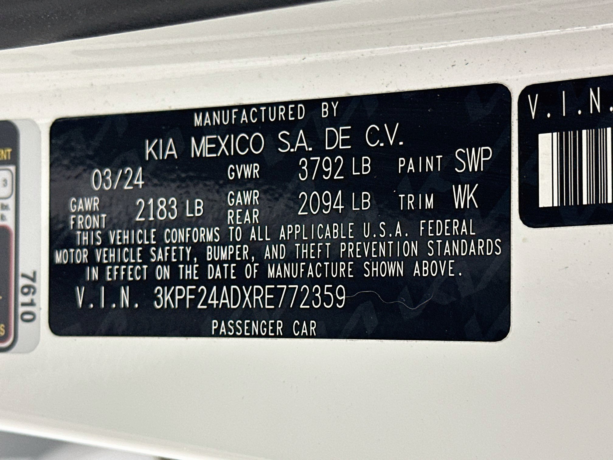 Used 2024 Kia Forte LXS w/ LXS Technology Package FWD image 12