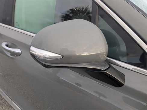 Used 2023 Hyundai Santa Fe Limited image 12