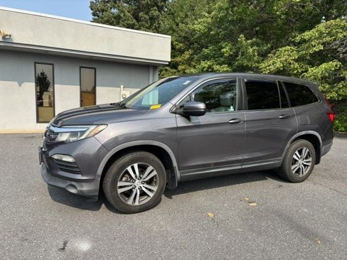Used 2017 Honda Pilot EX-L image 2
