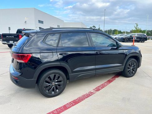 Used 2024 Volkswagen Taos S image 3