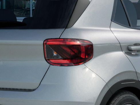 New 2026 Hyundai Venue SEL FWD image 10