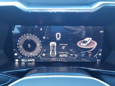 New 2026 GMC Canyon Elevation w/ Convenience Package image 25