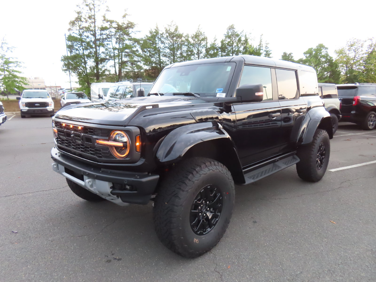 New 2026 Ford Bronco Raptor AWD/4WD image 3