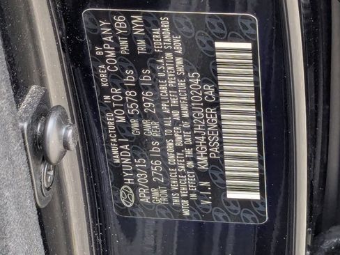 Used 2016 Hyundai Equus Signature image 22