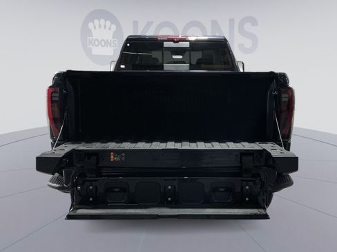 Used 2024 GMC Sierra 3500 AT4 w/ AT4 Premium Plus Package image 32