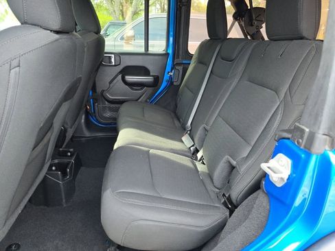 Certified 2021 Jeep Wrangler Unlimited Sport image 15