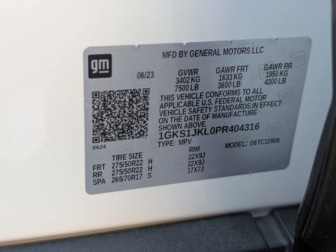 Used 2023 GMC Yukon XL Denali image 40