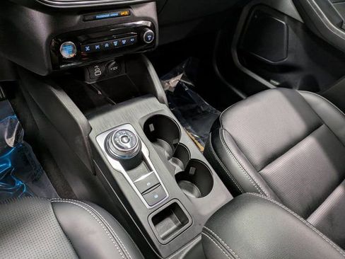 Used 2024 Ford Escape Platinum image 14