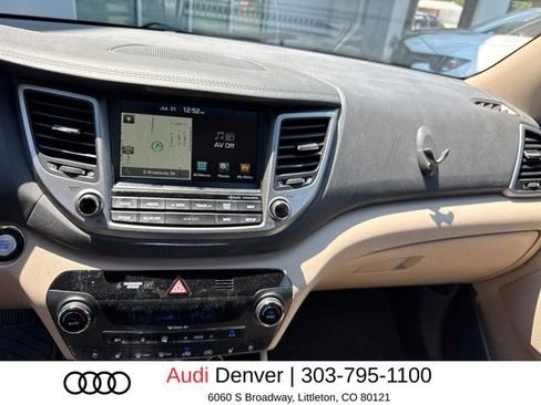 Used 2016 Hyundai Tucson Limited w/ Option Group 03 AWD/4WD image 3