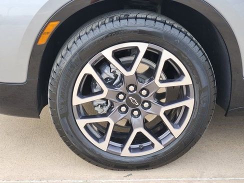 Used 2025 Chevrolet Blazer RS image 17