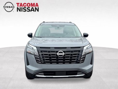 New 2026 Nissan Pathfinder Platinum AWD/4WD image 8