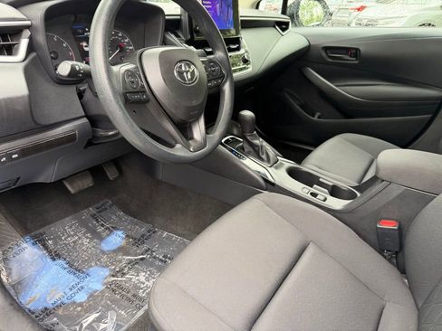 Used 2024 Toyota Corolla LE image 19