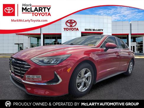 Used 2020 Hyundai Sonata SE w/ Cargo Package FWD image 1