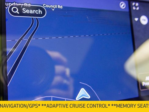 Used 2024 Jeep Grand Cherokee L Limited w/ Luxury Tech Group II image 8