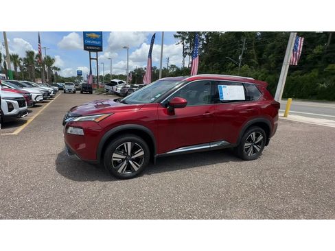 Used 2023 Nissan Rogue SL FWD image 6