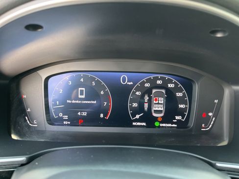Used 2024 Honda Civic Touring image 23