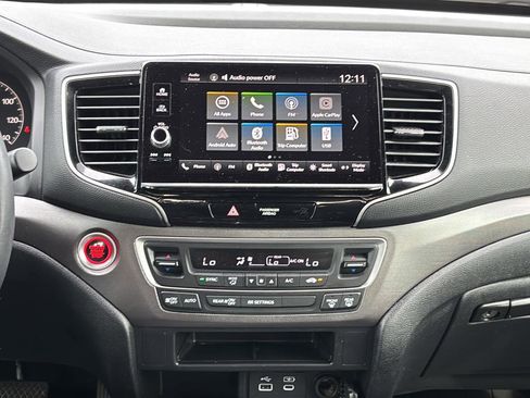 Used 2025 Honda Ridgeline Sport image 23