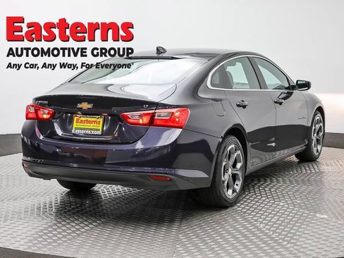 Used 2023 Chevrolet Malibu LT FWD image 5