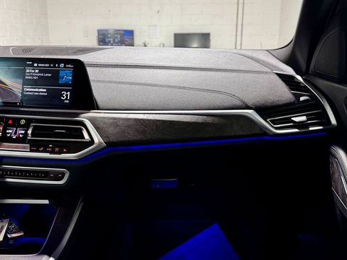 Used 2023 BMW X5 xDrive40i w/ Premium Package image 23