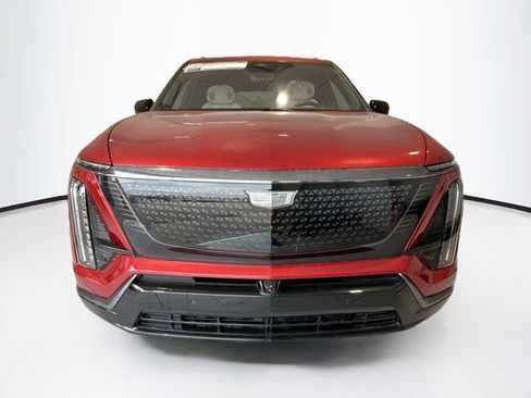 New 2026 Cadillac Vistiq Sport image 2