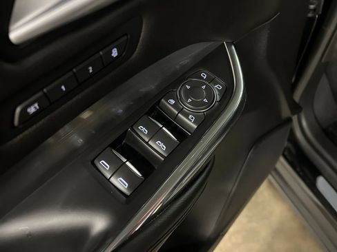 Certified 2024 Cadillac XT4 Premium Luxury AWD/4WD image 15