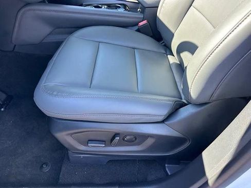 New 2026 Ford Explorer Active w/ Active Comfort Package image 11