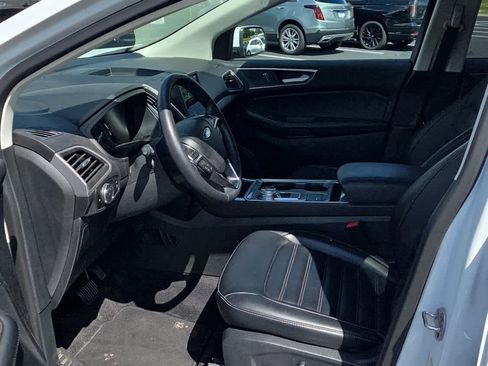 Used 2024 Ford Edge SEL w/ Convenience Package AWD/4WD image 5