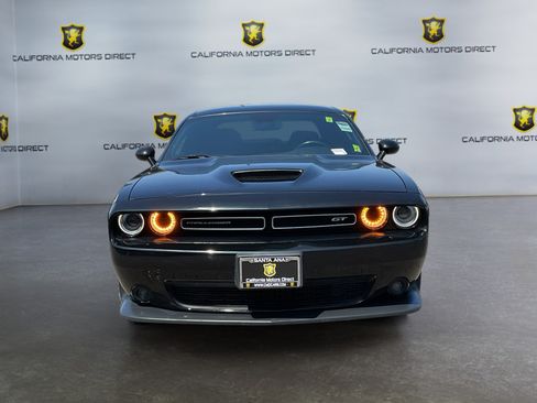 Used 2022 Dodge Challenger GT AWD/4WD image 2