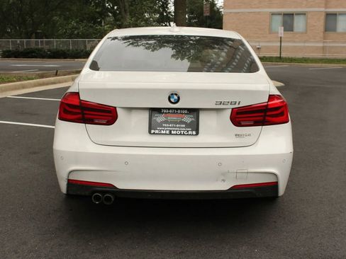 Used 2016 BMW 328i Sedan w/ M Sport Package RWD image 8