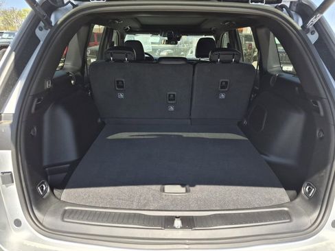 New 2026 Jeep Grand Cherokee Limited RWD image 27