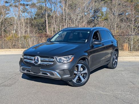 Used 2021 Mercedes-Benz GLC 300 4MATIC image 1