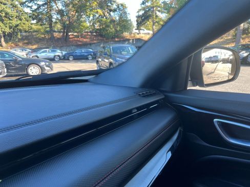 Used 2025 Jeep Compass Trailhawk image 35