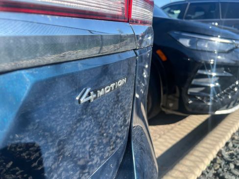 Used 2023 Volkswagen Atlas SE w/ Black Wheel Package AWD/4WD image 8