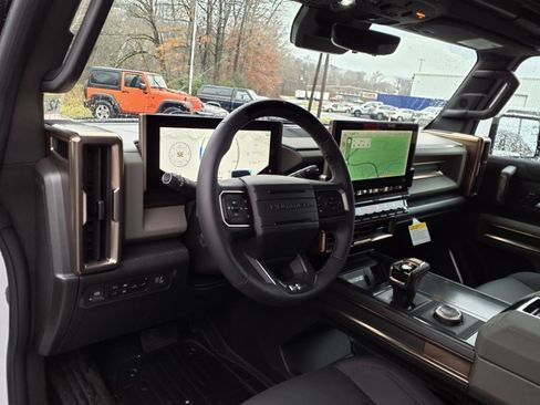 New 2025 GMC Hummer EV 3X w/ Extreme Off-Road Package AWD/4WD image 9