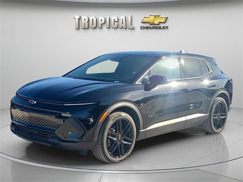 New 2026 Chevrolet Equinox EV LT image 1