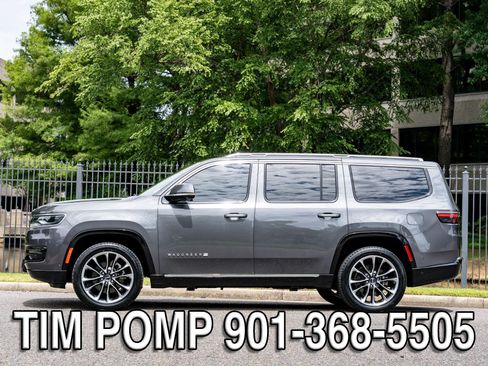 Used 2022 Jeep Wagoneer Series III w/ Premium Group I RWD image 9