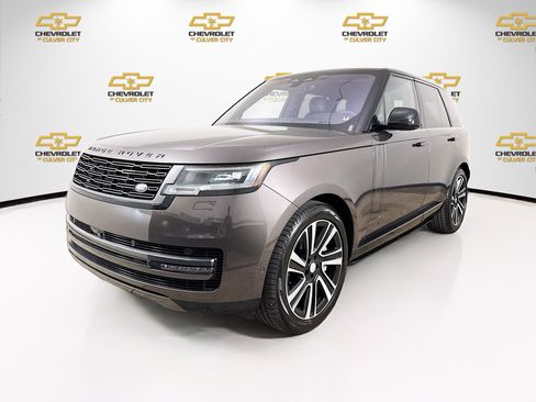 Used 2023 Land Rover Range Rover SE AWD/4WD image 3