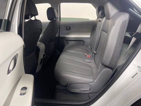 Certified 2025 Hyundai Ioniq 5 SEL image 13