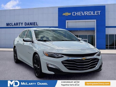 Certified 2023 Chevrolet Malibu LT FWD image 1