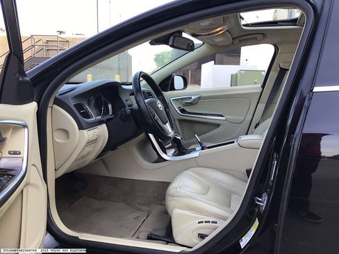 Used 2015 Volvo S60 T5 Platinum FWD image 7