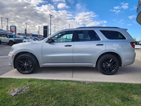 Used 2024 Dodge Durango GT image 8